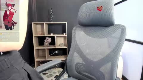 Snapshot of paigejayden chatting on 03/08/25, 06:16 Paige online show from 03/08/25, 06:16