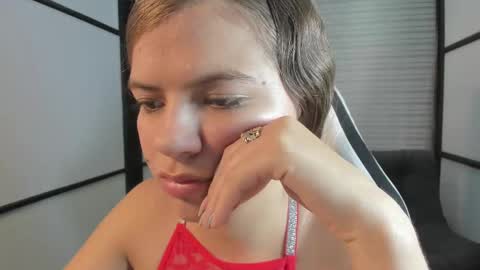 Snapshot of paigejayden chatting on 03/12/25, 03:02 Paige online show from 03/12/25, 03:02