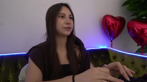 Paige online show from 02/18/25, 06:37