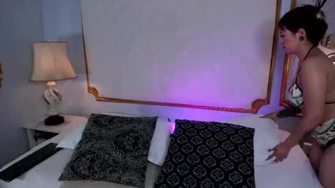 PaIIgePeach online show from 02/25/25, 11:08