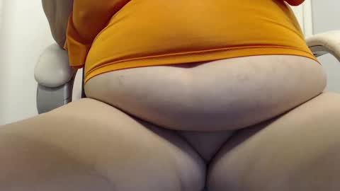 paiperhalliwey online show from 01/25/25, 03:09