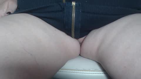 paiperhalliwey online show from 03/01/25, 08:13