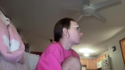 Snapshot of paisleysnowxo chatting on 03/10/25, 03:12 paisleysnowxo online show from 03/10/25, 03:12