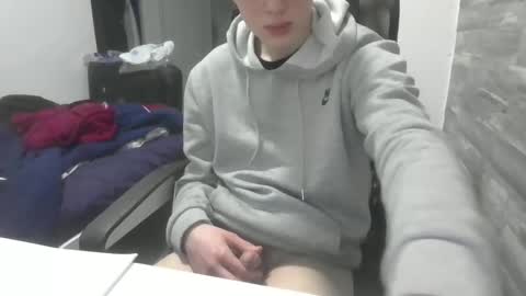 pere online show from 02/06/26, 04:50