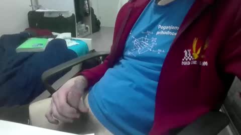 pere online show from 04/16/26, 07:03