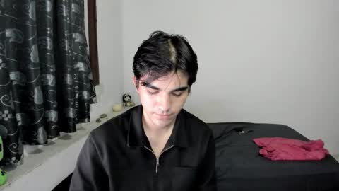 pakun_ online show from 09/20/25, 02:23