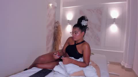 pamela online show from 10/29/25, 07:15