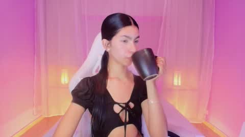  P A M  online show from 03/06/25, 09:20