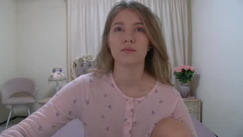 Pamela Blair online show from 03/25/26, 06:08