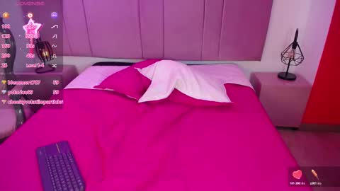 PamelaEvans   online show from 12/20/24, 11:37