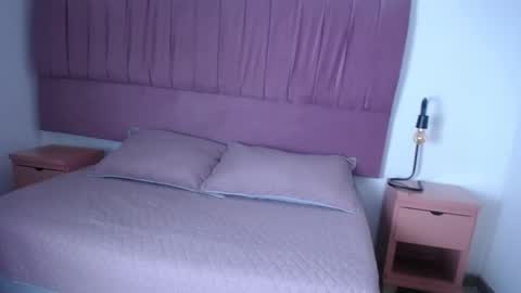 PamelaEvans   online show from 03/04/25, 01:06