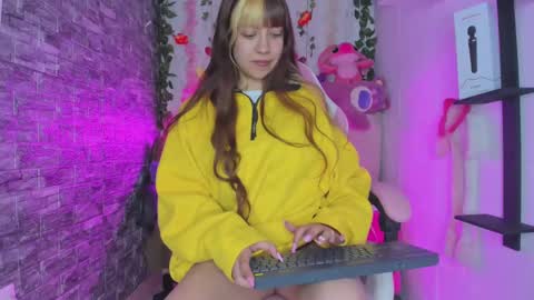 Snapshot of pamelajhonsom chatting on 12/22/24, 05:56 pamelajhonsom online show from 12/22/24, 05:56