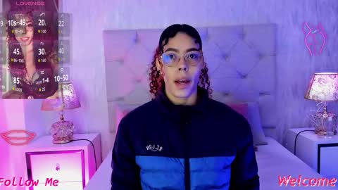 TELL ME PAMELLA AND GIVE ME A GOOD GRADE ITS IMPORTANT online show from 03/28/26, 12:05