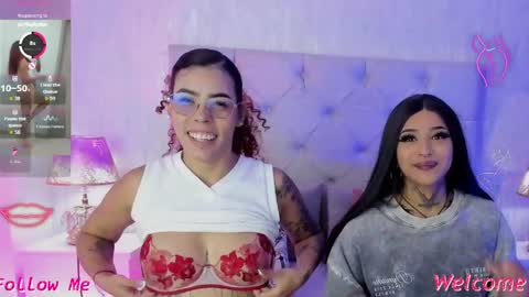 Snapshot of pamelamiler_ chatting on 04/25/26, 01:41 TELL ME PAMELLA AND GIVE ME A GOOD GRADE ITS IMPORTANT online show from 04/25/26, 01:41