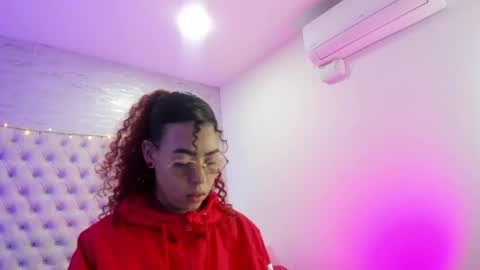 Snapshot of pamelamiler_ chatting on 05/04/26, 12:34 TELL ME PAMELLA AND GIVE ME A GOOD GRADE ITS IMPORTANT online show from 05/04/26, 12:34