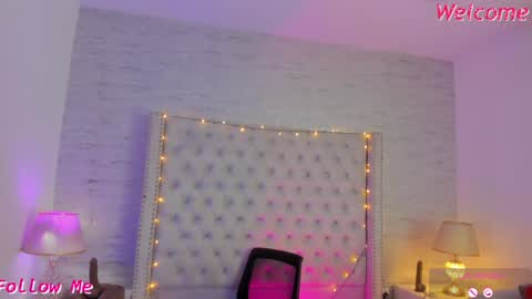 Snapshot of pamelamiler_ chatting on 05/26/26, 04:14 TELL ME PAMELLA AND GIVE ME A GOOD GRADE ITS IMPORTANT online show from 05/26/26, 04:14