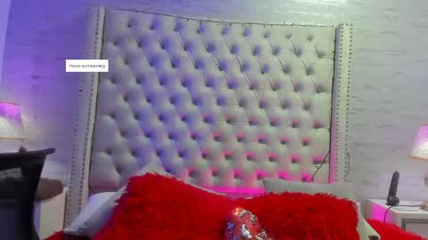 Snapshot of pamelamiler_ chatting on 05/31/26, 12:45 TELL ME PAMELLA AND GIVE ME A GOOD GRADE ITS IMPORTANT online show from 05/31/26, 12:45