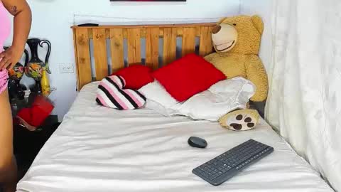 Pamela online show from 09/24/25, 09:07