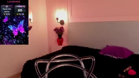 Snapshot of pamelaruiz6 chatting on 12/31/24, 04:27 Pamela Ruiz online show from 12/31/24, 04:27