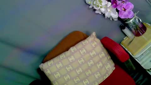 Snapshot of pamelatemptress chatting on 02/23/26, 05:54 i babe online show from 02/23/26, 05:54