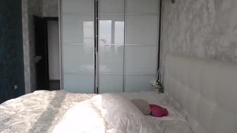 Pamella online show from 09/21/25, 08:05