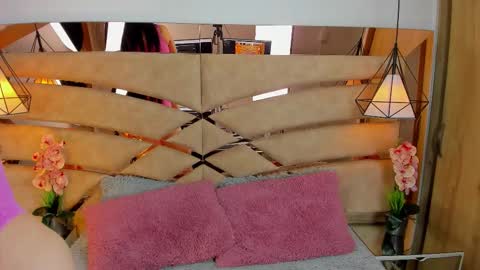 PAMELA online show from 03/25/26, 11:05