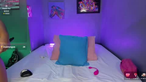 Snapshot of pammelaross chatting on 05/12/26, 05:21 Pammela online show from 05/12/26, 05:21