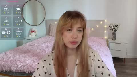 Lina online show from 03/06/26, 03:25