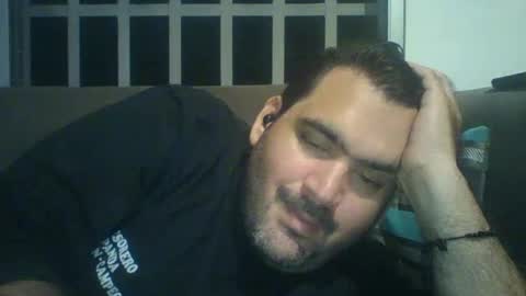 pandaguiar77 online show from 09/25/25, 03:54