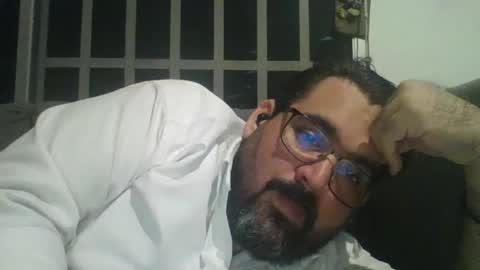 pandaguiar77 online show from 12/04/25, 05:17