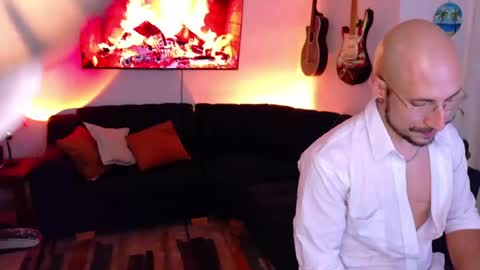    online show from 04/22/26, 10:55