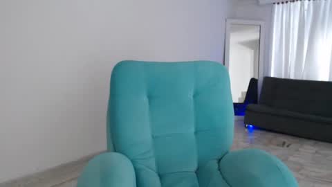 Snapshot of pandoragirlxxx chatting on 06/12/26, 03:11 Carolinesworldx online show from 06/12/26, 03:11