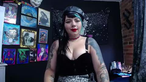       online show from 03/12/25, 07:06