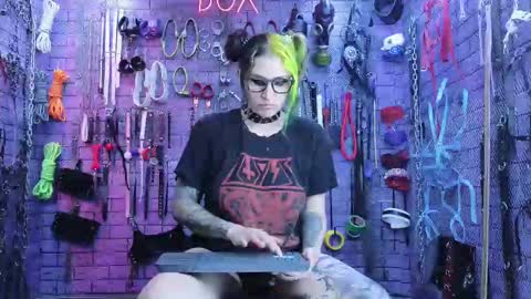 PandoraNez online show from 02/14/25, 05:09