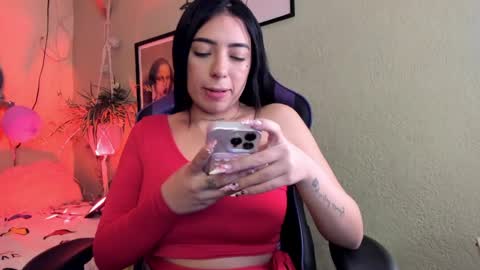 Ana Laura online show from 04/02/26, 01:25