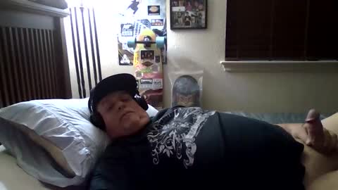 panos online show from 11/17/25, 12:55