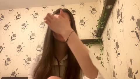 Kate online show from 09/27/25, 10:15