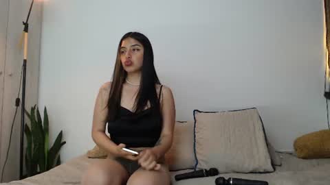Snapshot of pantyhose_xxx_ chatting on 08/06/26, 02:19 pantyhose_xxx_ online show from 08/06/26, 02:19