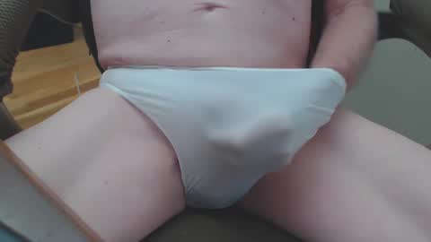 Snapshot of pantystroker chatting on 01/09/25, 08:11 PS PantyStroker online show from 01/09/25, 08:11