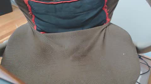 Snapshot of pantystroker chatting on 01/10/25, 05:56 PS PantyStroker online show from 01/10/25, 05:56