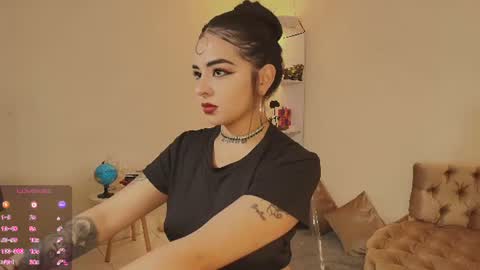 Snapshot of pao2c_ chatting on 07/07/26, 11:42 PAOLA IM INDEPENDENT MODEL online show from 07/07/26, 11:42