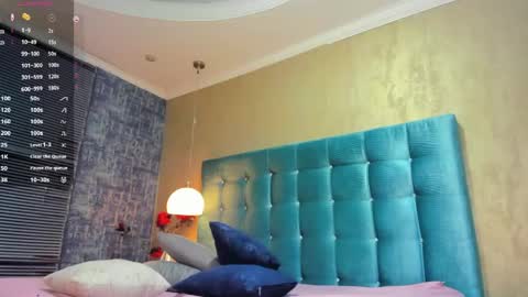      online show from 04/01/26, 12:50