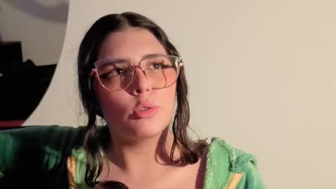 Paola Lyon online show from 09/19/25, 07:10