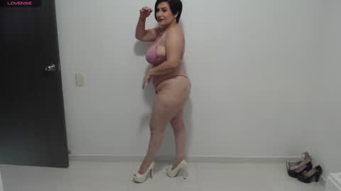 Paola Williams online show from 12/13/24, 09:09