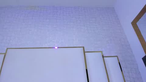 Paola  online show from 12/05/25, 10:46