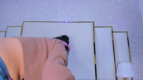 Paola  online show from 01/18/26, 11:36