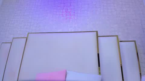 Paola  online show from 03/03/26, 12:44