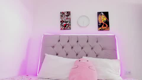 paola online show from 12/16/24, 06:49