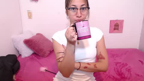 Paola online show from 10/01/25, 12:11