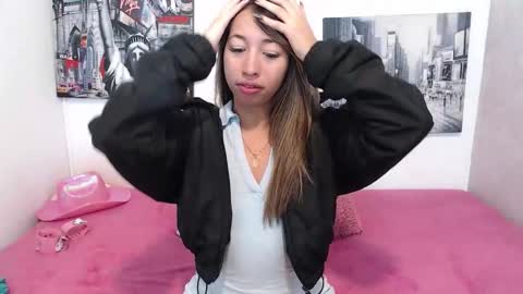 Paola online show from 01/16/26, 12:09